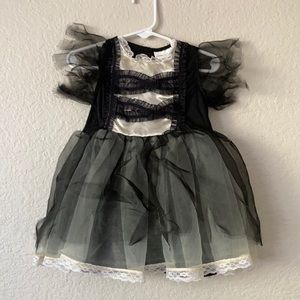 Black Cream Costume Dress Lace Tulle 12-18 mths